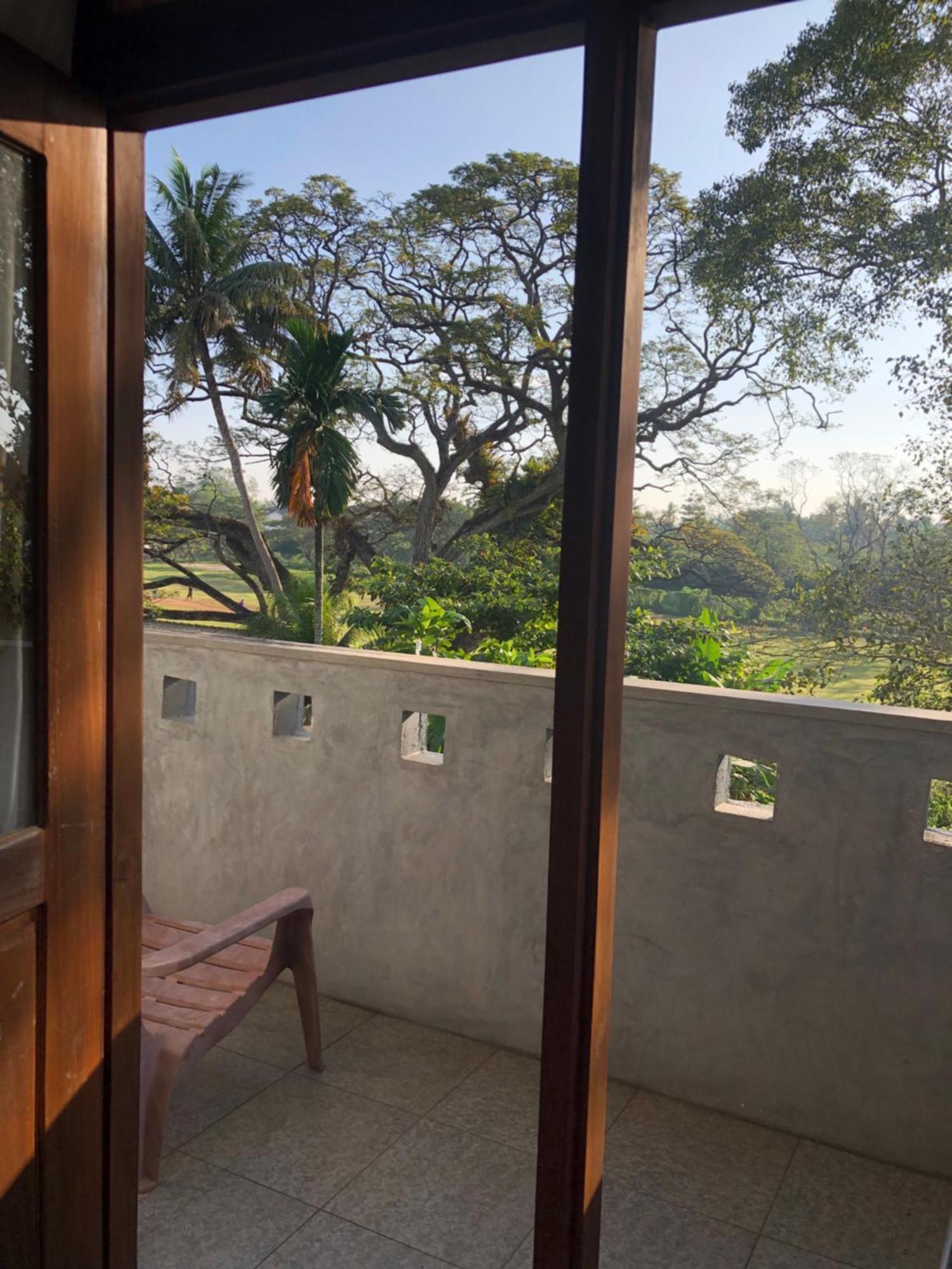 Senarathna Guest House Weligama Bagian luar foto