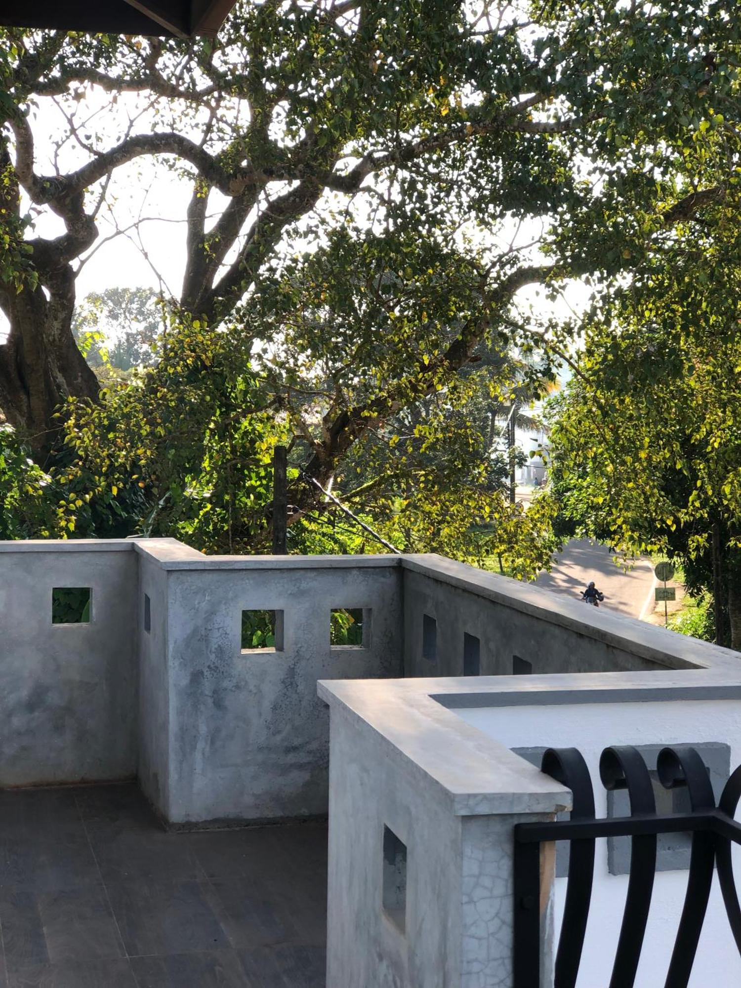 Senarathna Guest House Weligama Bagian luar foto