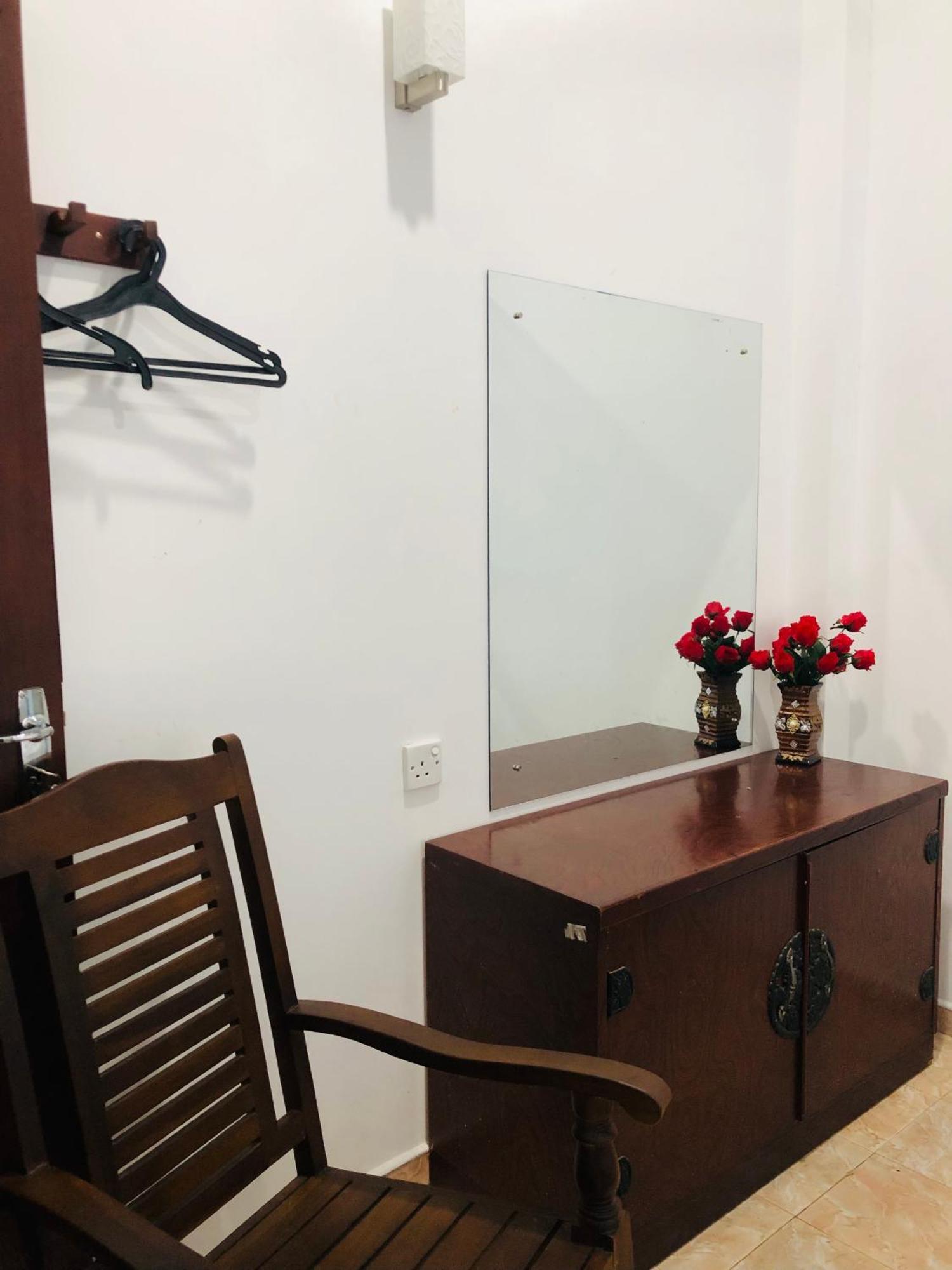 Senarathna Guest House Weligama Bagian luar foto