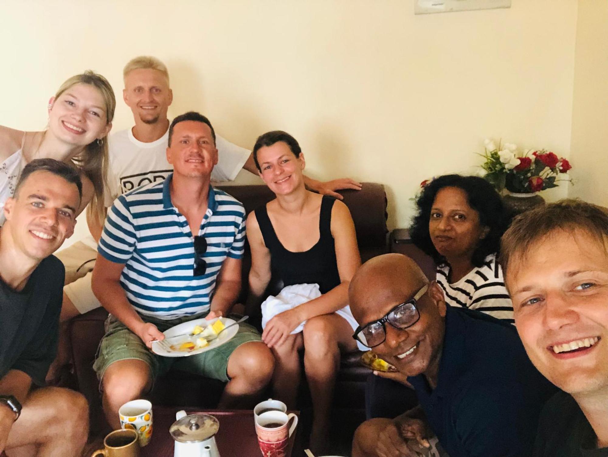 Senarathna Guest House Weligama Bagian luar foto