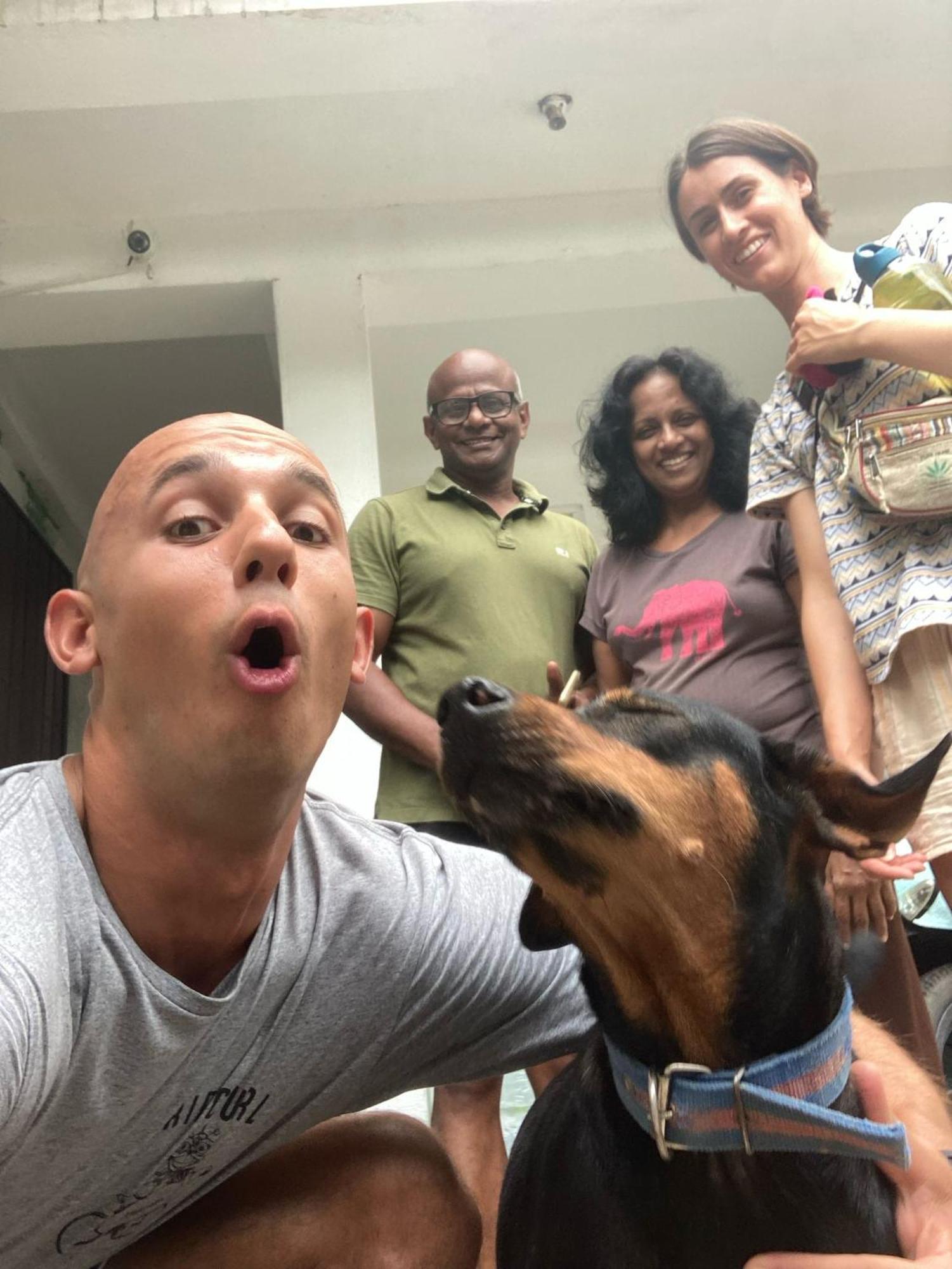 Senarathna Guest House Weligama Bagian luar foto