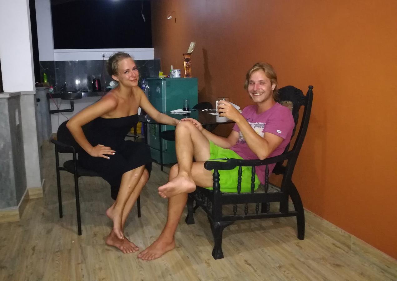 Senarathna Guest House Weligama Bagian luar foto