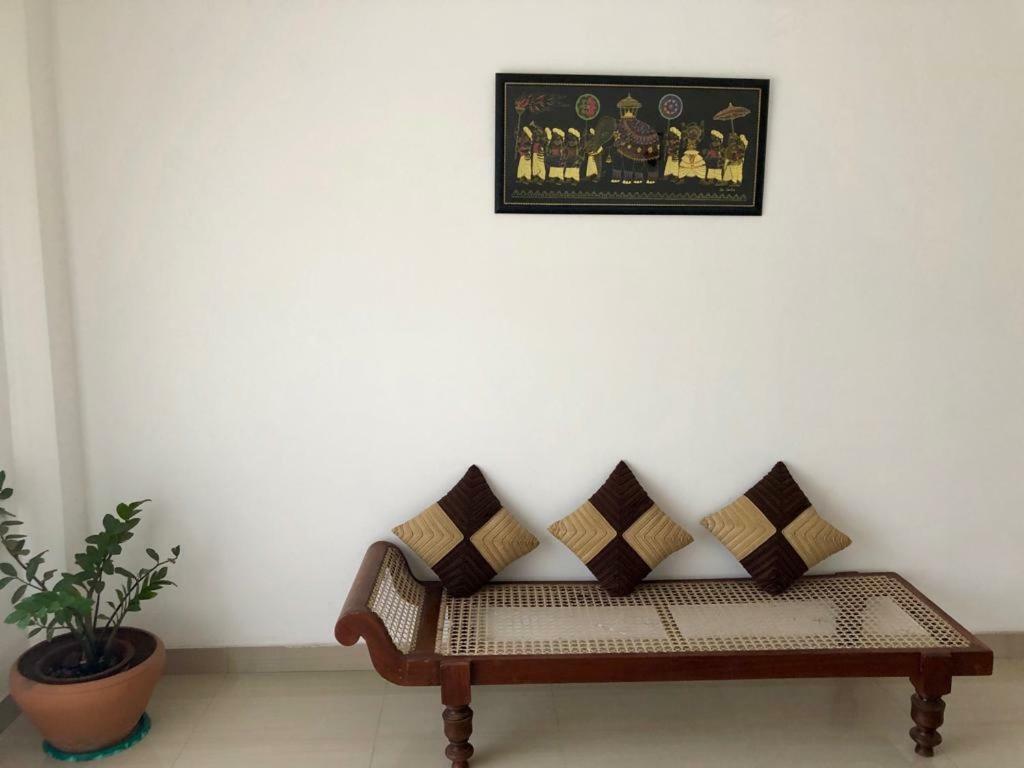 Senarathna Guest House Weligama Bagian luar foto